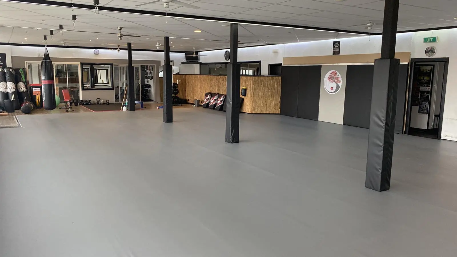 Foto Dojo groot.JPG